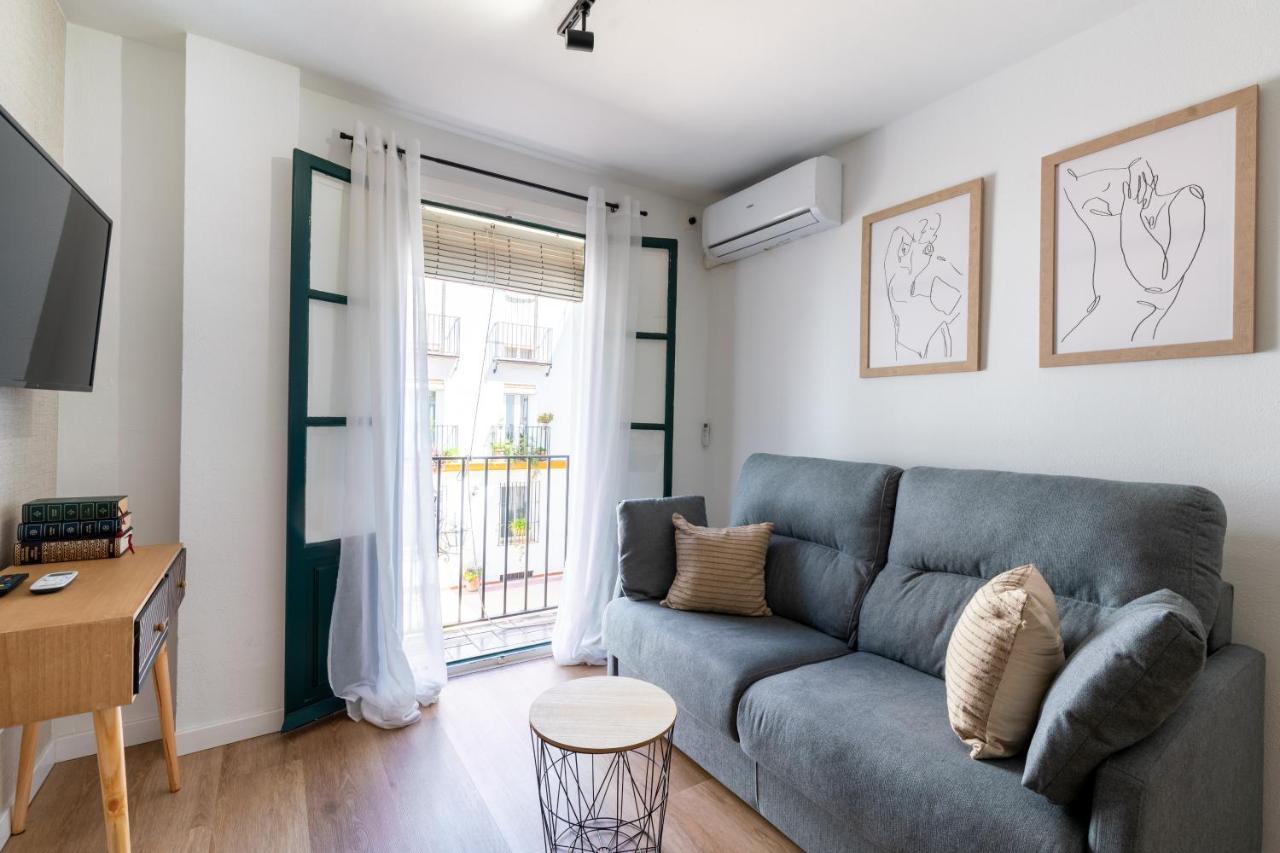 Bt Alfalfa Excelente Ubicacion Ideal Para Parejas Sevilla Kültér fotó